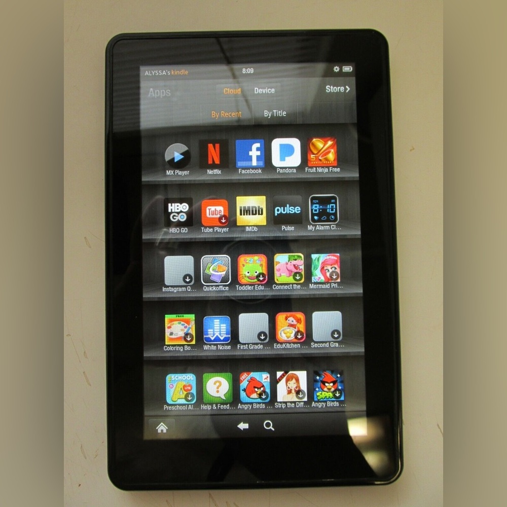 Selling my perfect condition kindle fire